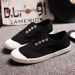 Classic Men Canvas Shoes Fashion Slip on Men's Vulcanized Shoes Flat Casual Shoes Male Sneakers Summer Breathable Cloth Footwear