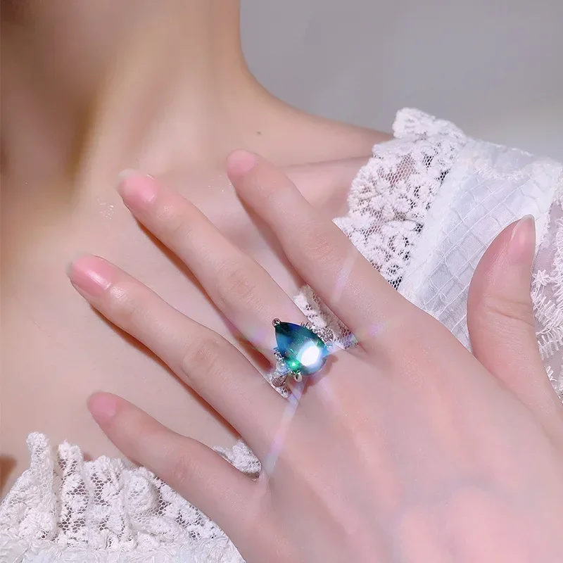 Adjustable Ring Wit…