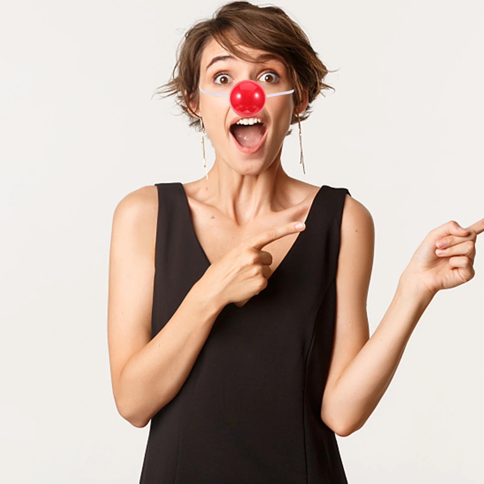 

12Pcs Flashing Glowing Red Clown Nose Simple Funny Plastic Prop for Costume Balls Christmas Halloween Parties Plastic