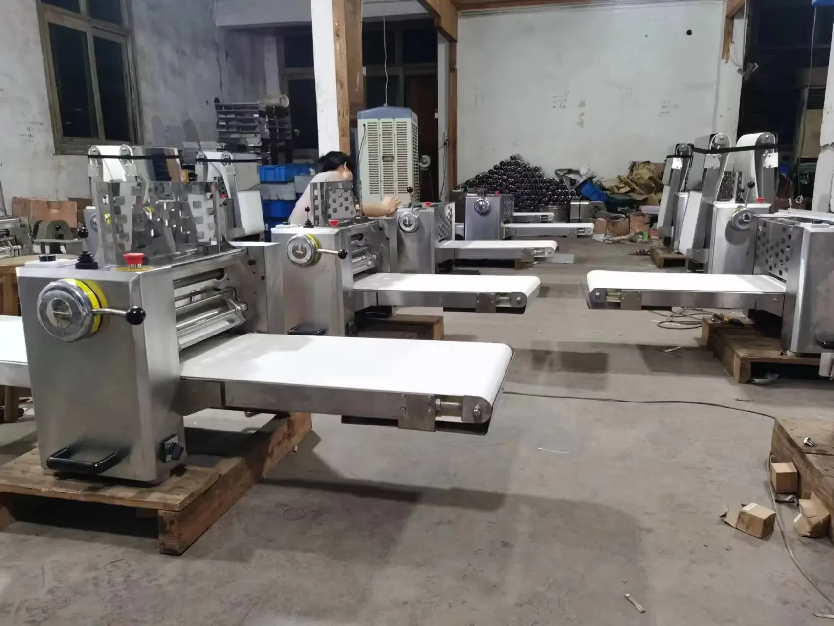 

For High Quality Electric Croissant Dough Sheeter Machine For Bakery