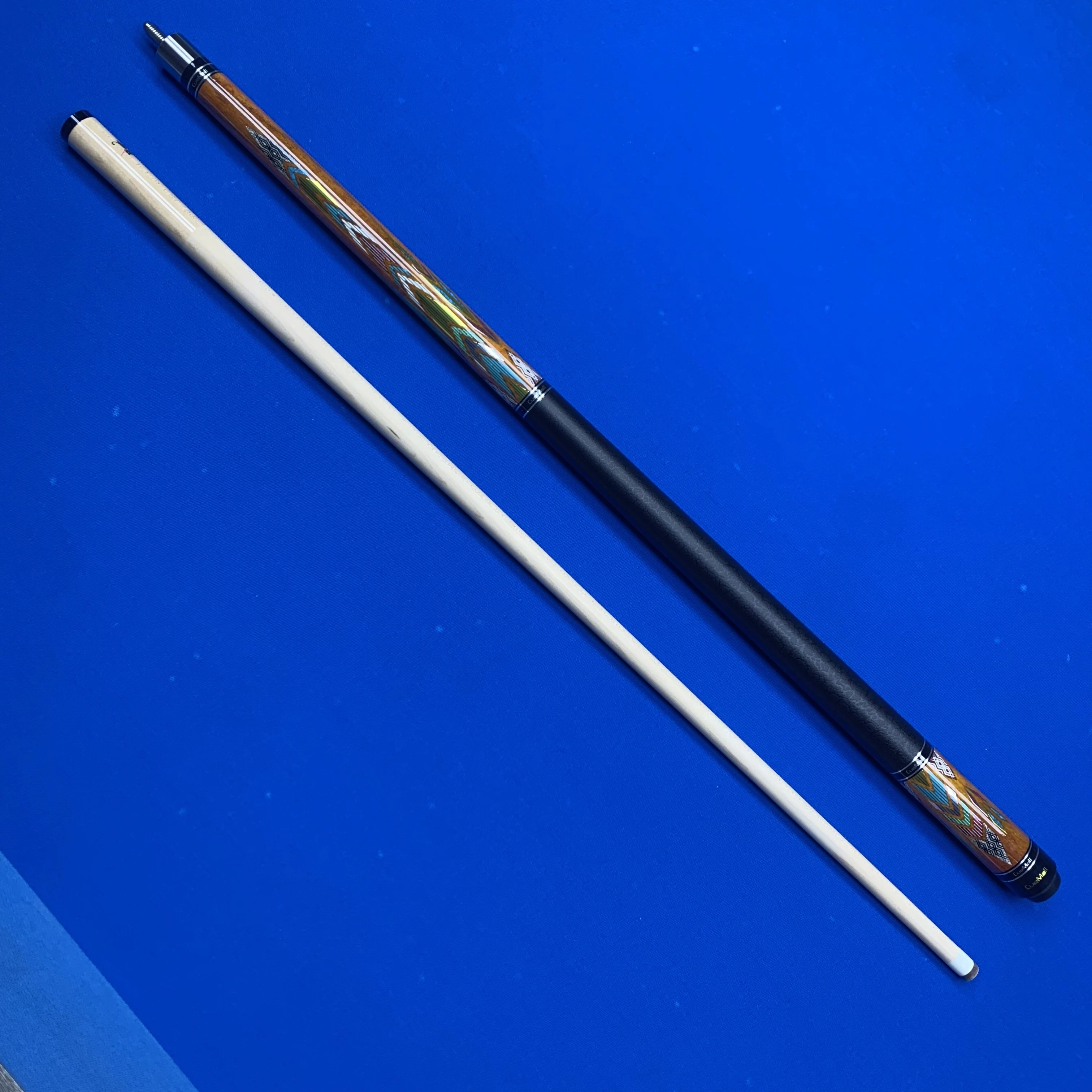 

12.2mm Professional High-Performance Hard Maple Pool Cue - 1/2 Joint Design