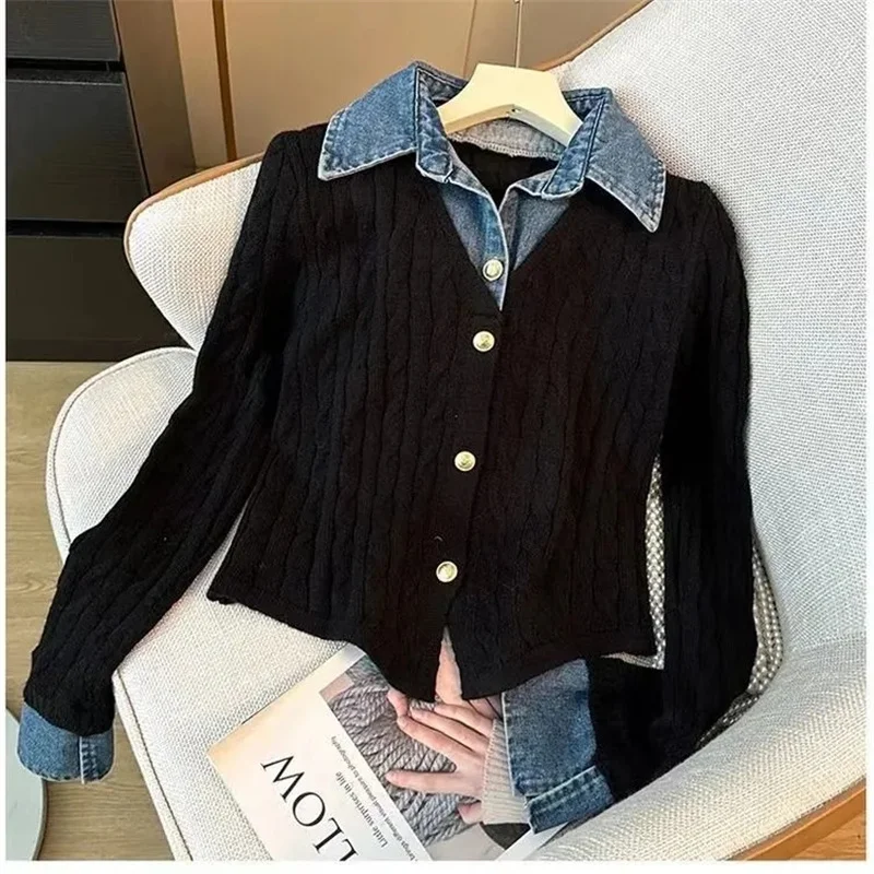 

Синий джинсовый лоскутный искусственный двухсекционный вязаный свитер с длинными рукавами, женский весенне-осенний универсальный короткий топ в студенческом стиле