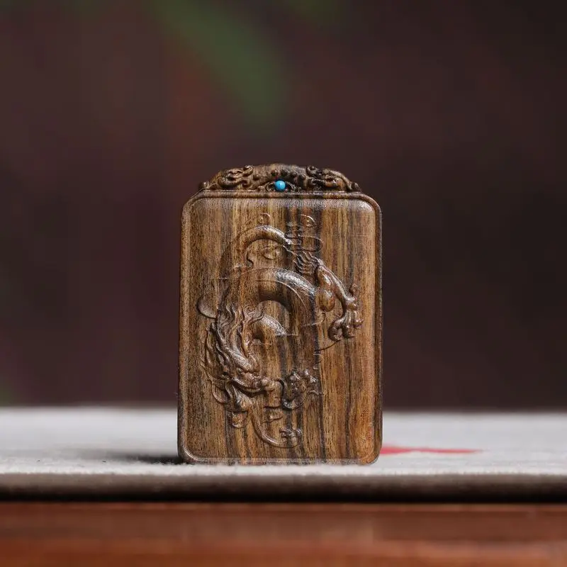 Agarwood wood carving 