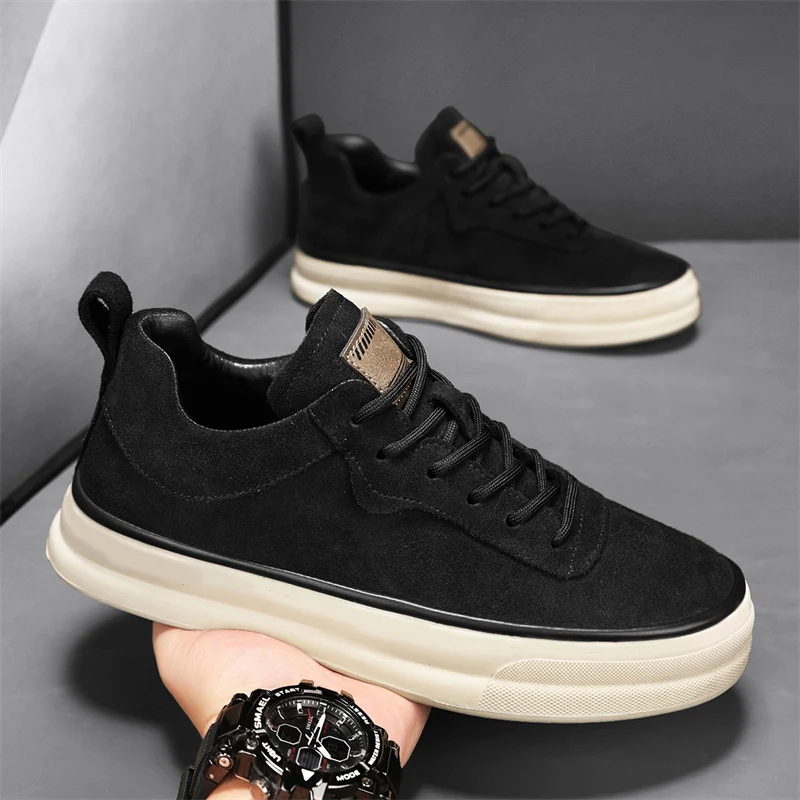 

2025 New Autumn Vintage Casual Men's Shoes Korean Style Wear-Resistant Sport Leather Shoes Fleece Board Shoes Breathable Rubber