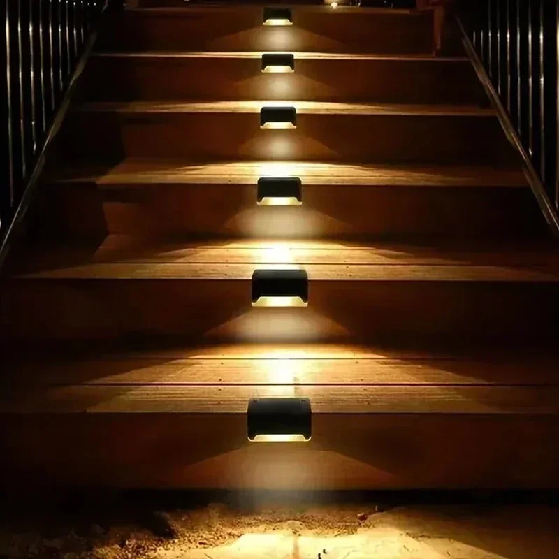 1/4 PCS LED Solar Stair Light Lamp Waterproof Passage Courtyard Guardrail Step Night Light for Outdoor Garden Borders Terrace