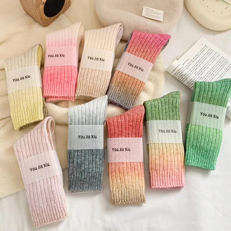Women's Gradient Wool Socks Autumn And Winter Mid Tube Socks Thick And Warm Calf Socks Colorful Harajuku Floor Socks Pile Socks
