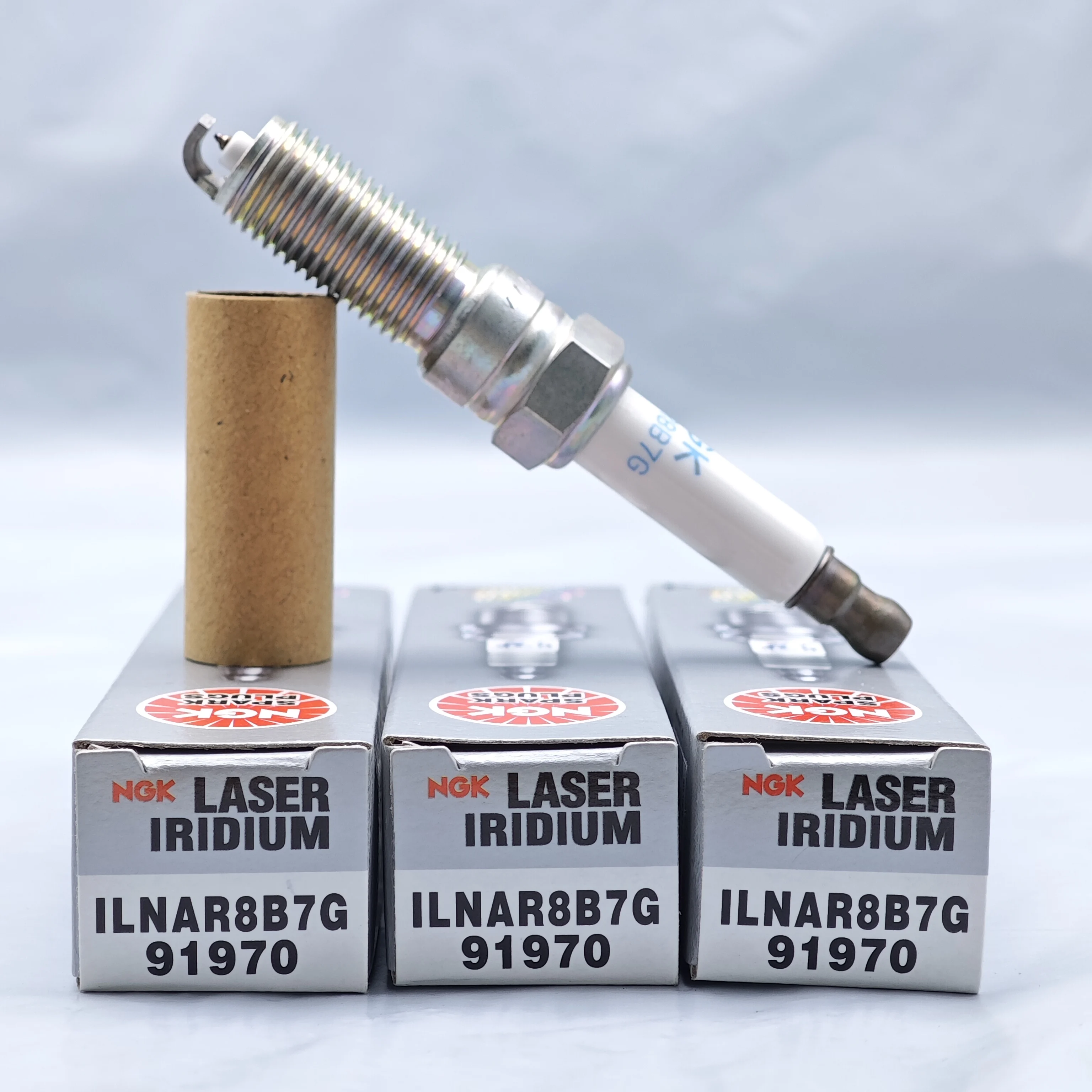 3pcs Original NGK Iridium Platinum Spark Plug ILNAR8B7G 91970 OE Number 55490097