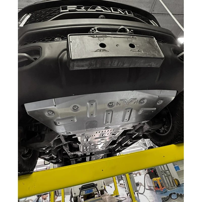 

RAM 1500 TRX 4x4 Улучшенные аксессуары для бездорожья Комплект защиты 8 мм Защитные пластины из сплава Al-Mg Аксессуары