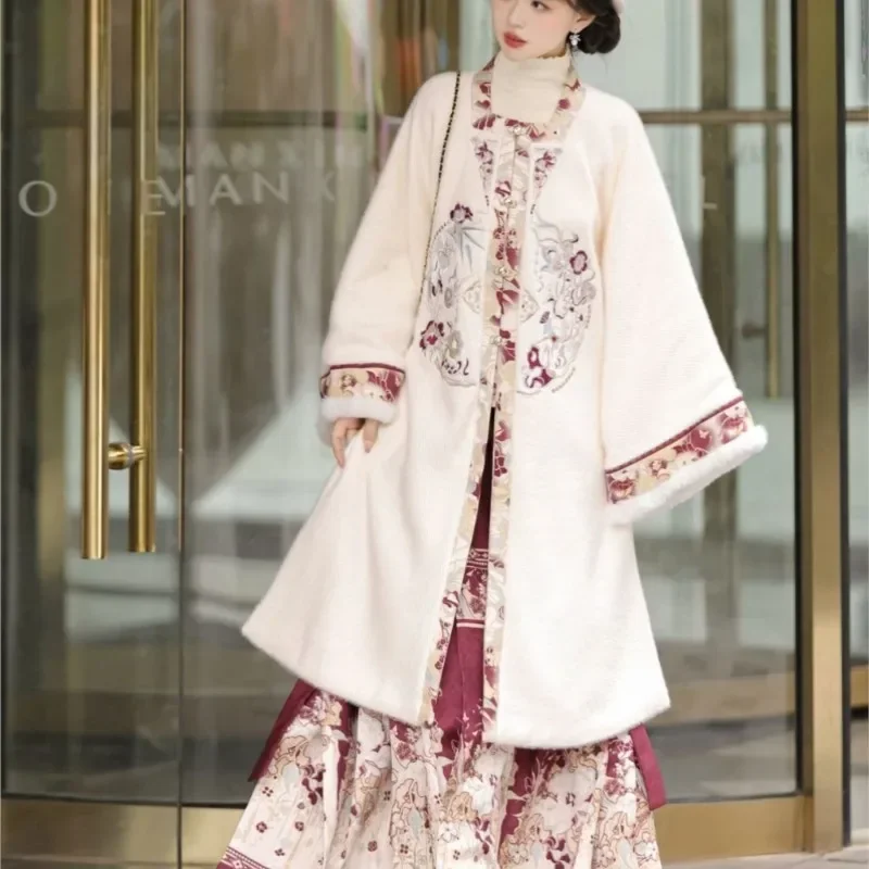 Original Hanfu Dress Women's Ming Thickened Embroidery Square Neck Cardigan Horse Face Skirt Daily Winter Mamian Dress