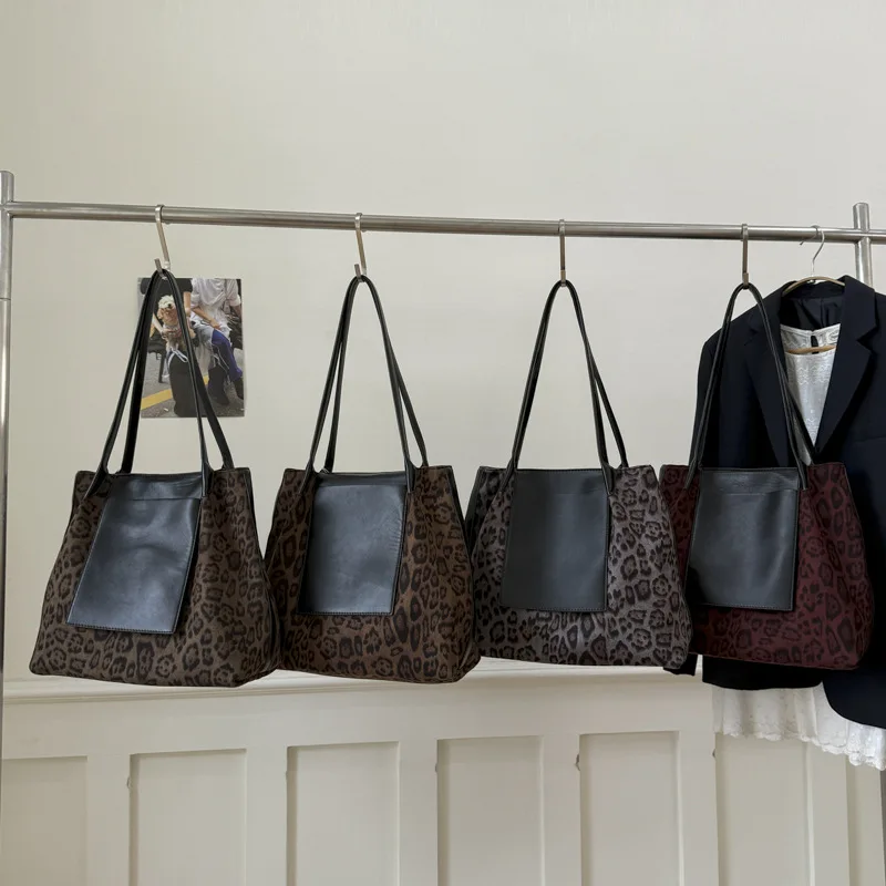 

Кожаная большая сумка с леопардовым принтом для женщин, роскошные дизайнерские сумки на плечо для поездок на работу, корейские модные сумки большой вместимости