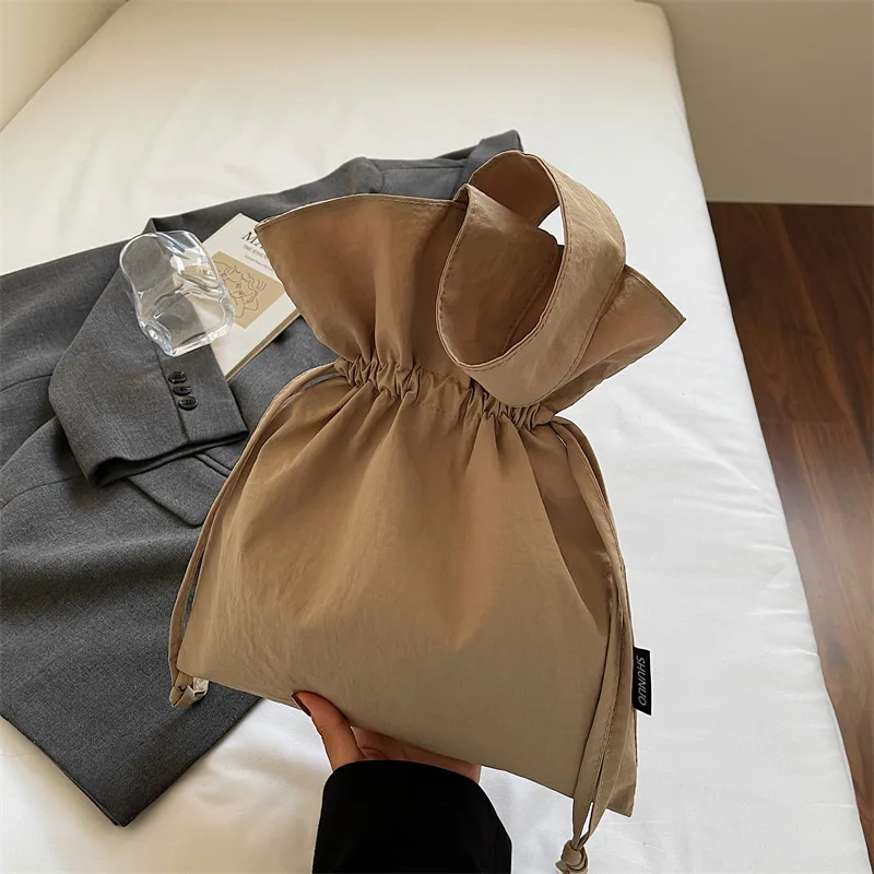 

Простая плиссированная мини-сумка с открывающимся дизайном, модная и универсальная сумка, повседневная косметичка с нейлоновой текстурой