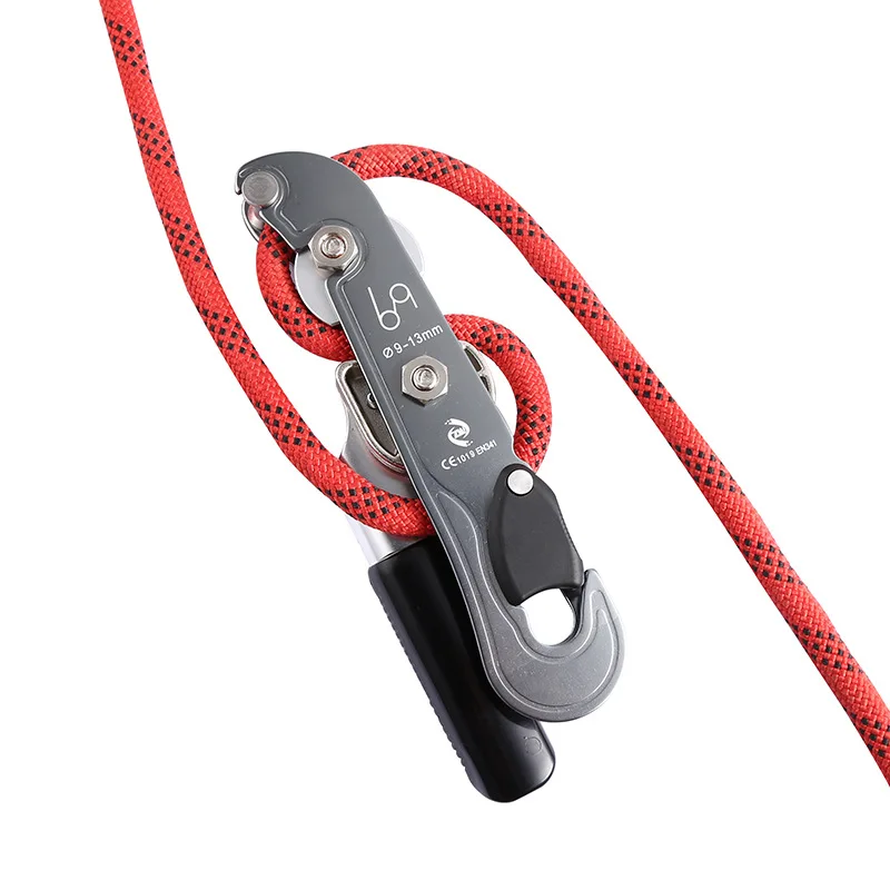 Professional Outdoor Rock Climbing Descent Device STOP Handle-Control Abseiling Device Downhill Descender Rappelling