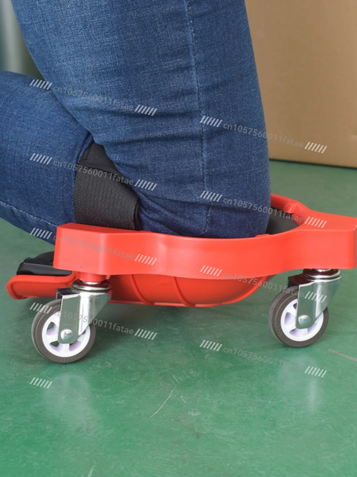 

Kneeling Knee Roller Skateboard, Labor Protection with Wheels, Knee Pads, Floor Tiles, Beautiful Seams, Work Wheels, Moving Mats