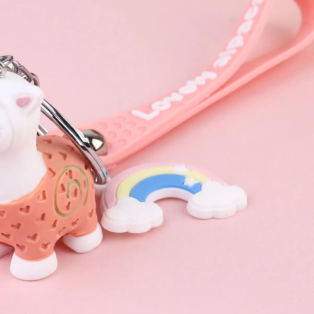 

Alpaca Keychain Yellow Creative Key Holder Unique Key Ring for Bag Decoration Exquisite Pendant Gift for Friends