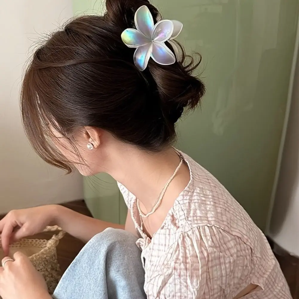 Acrylic Laser Plumeria Claw Clip Sweet Floral Shark Grip Fashion Hair Accessories For Women Daily Styling Holiday Headwear