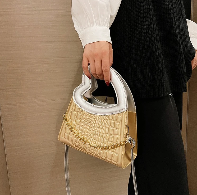 

A Fashionable Bag Specially Designed for Women, with Trendy Colors and High-end Matching, Good Texture, Beautiful Women's Bags