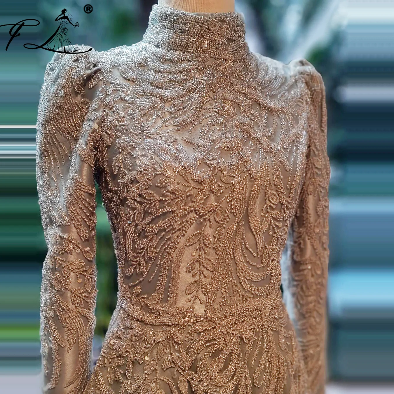 Gold Champagne Muslim Long Sleeves Evening Dresses Gowns 2025 A-Line Beaded Sparkle Customized Wedding Party Gowns