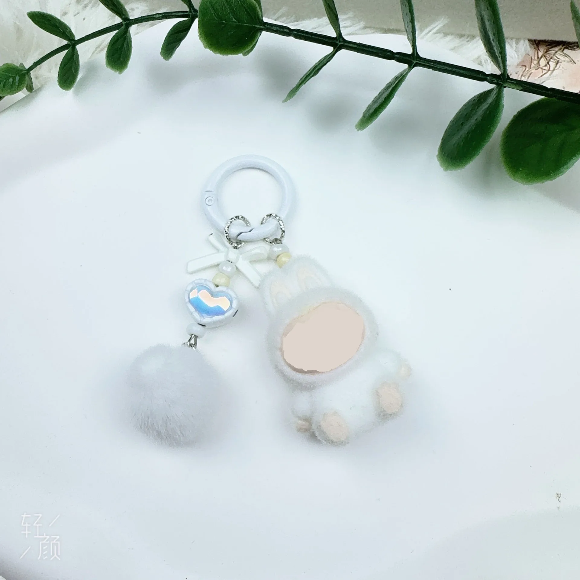 1PCSNew سلسلة المفاتيح الصغيرة الكرتون الإبداعية ثلاثية الأبعاد دمية الطلاب المدرسية قلادة سيارة مفتاح سلسلة النساء الرجال يعرض 2025