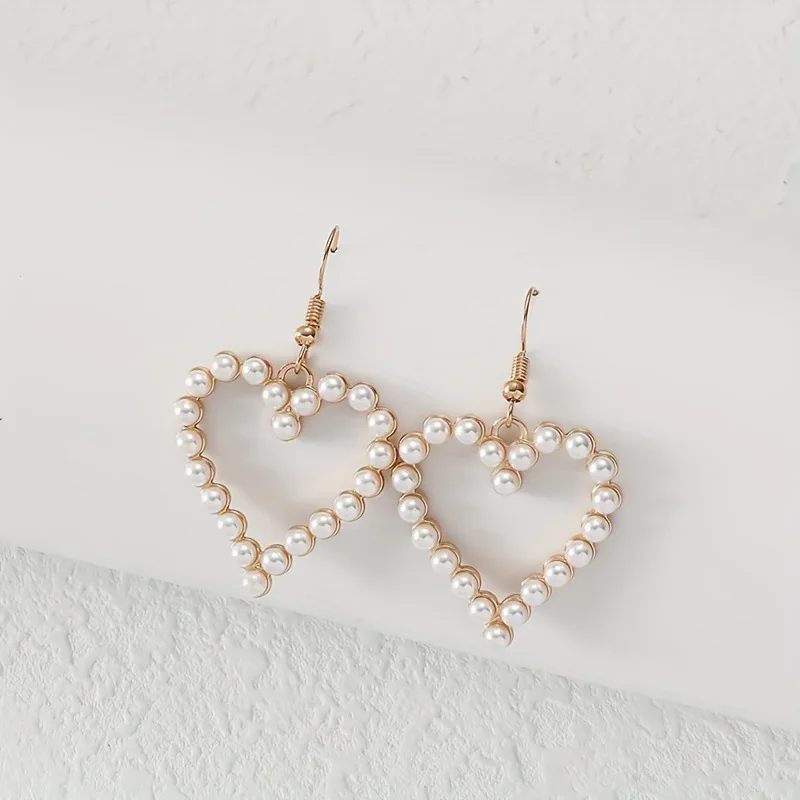 New Fashion Hollow Out Pearl Heart Dangle Earrings for Women Party Romantic White Love Drop Earrings Sweet Cute Hook Jewelry