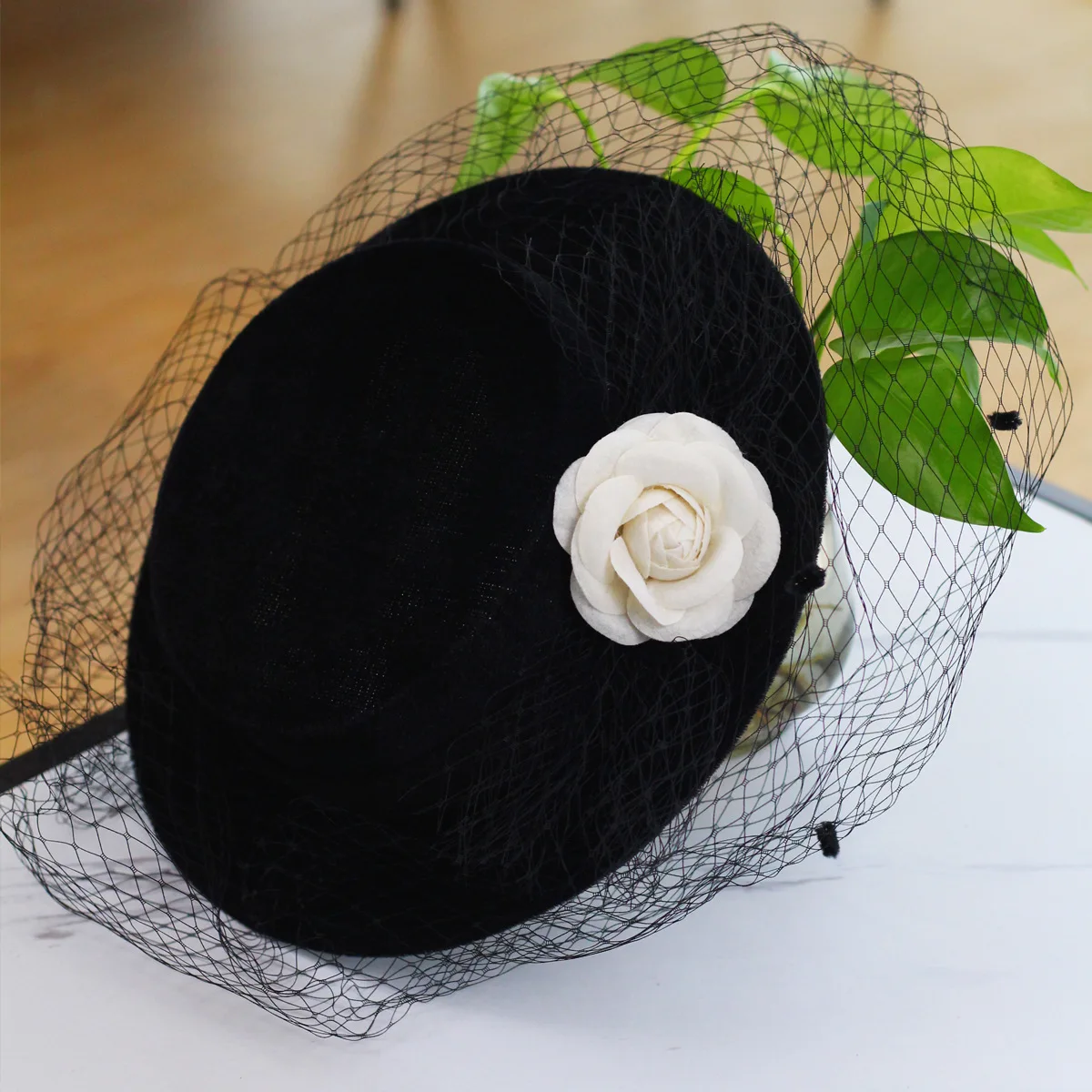 CC Black Color Hats for Women Wedding Hair Accessories Engagement Hairwear Bridal Headdress Elegant Camellia Cap With Veils M009