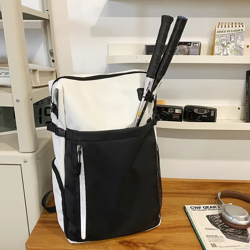 

Casual Fashion Badminton Sports Backpack for Men with Separate Shoe Compartment, Large Capacity Travel Backpack
