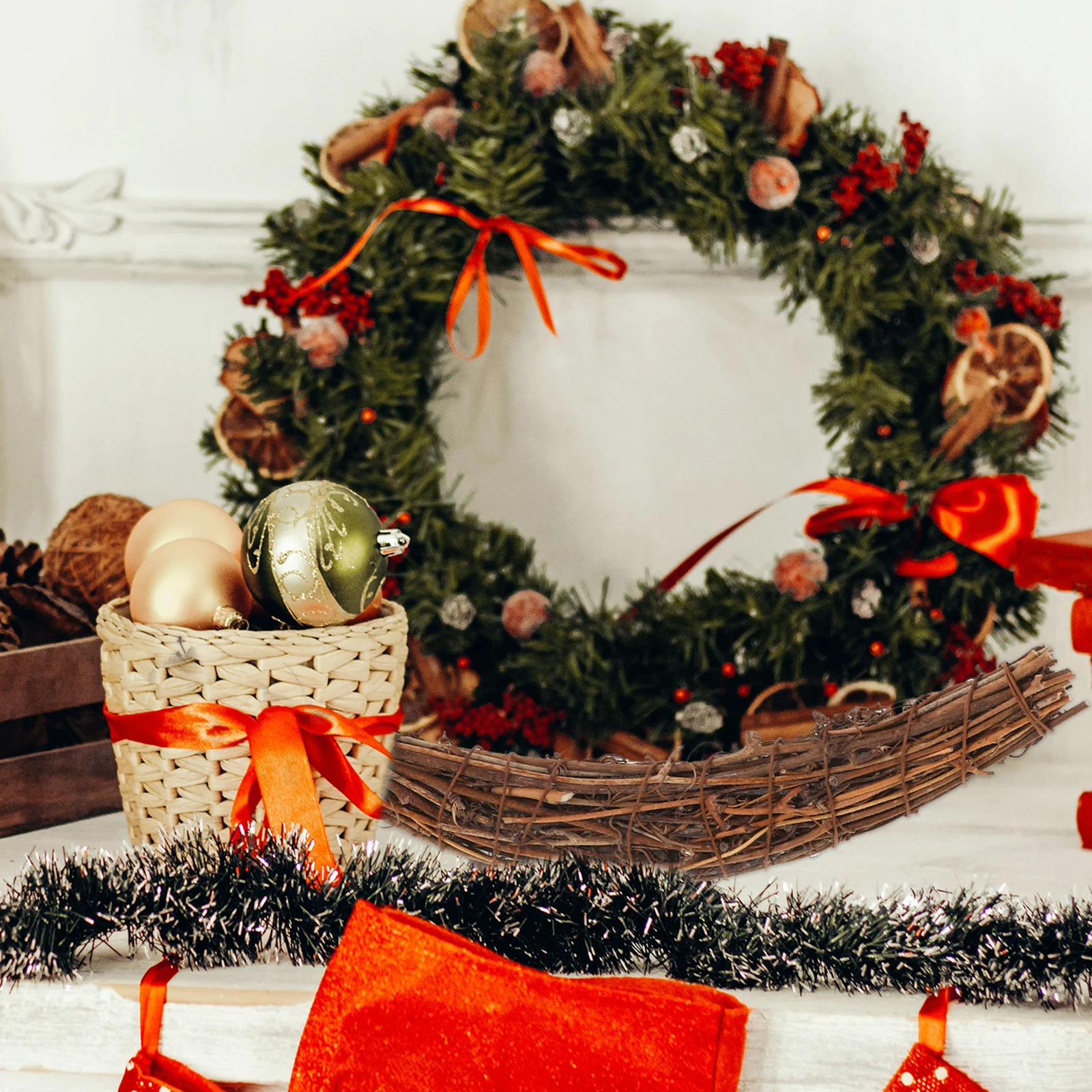 

Crescent Moon Pendant Grapevine Wreaths for Crafts Decorate Diy Garland Materials