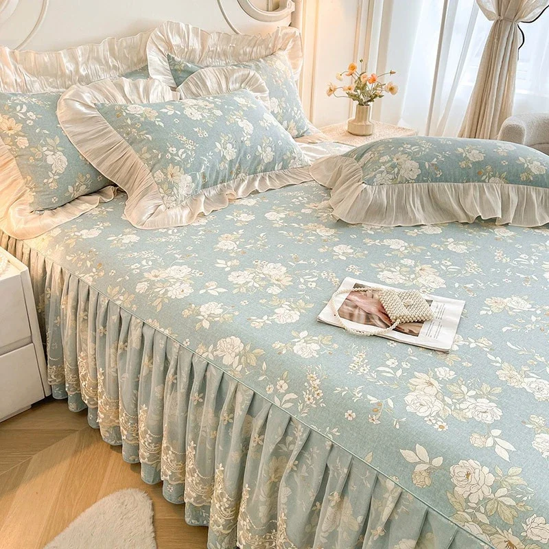 New Bed Frame Bottom Hem Bed Apron Lace Edge Bed Skirt Bedding Set Three Piece Four Seasons Universal Comfortable and Breathable