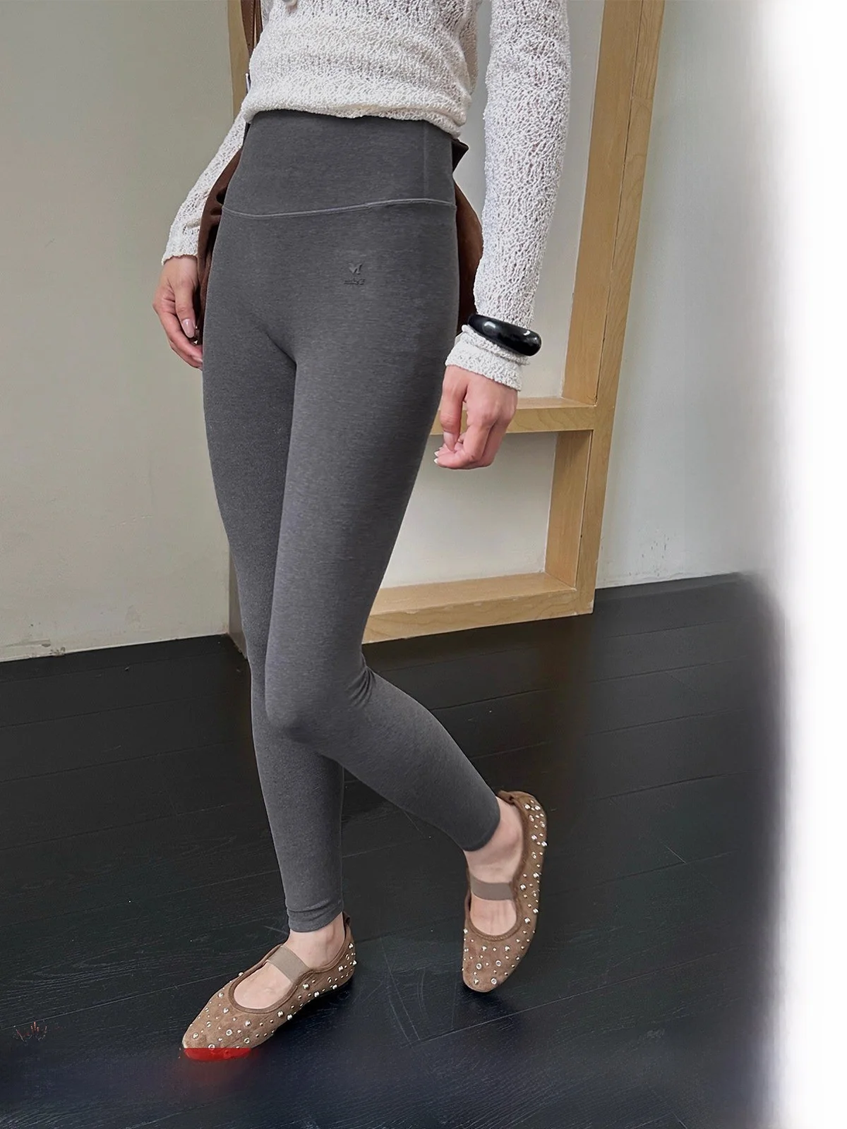 

Новые брендовые повседневные леггинсы с высокой талией, длинные брюки, удобные женские брюки-ботинки, модные уличные брюки...