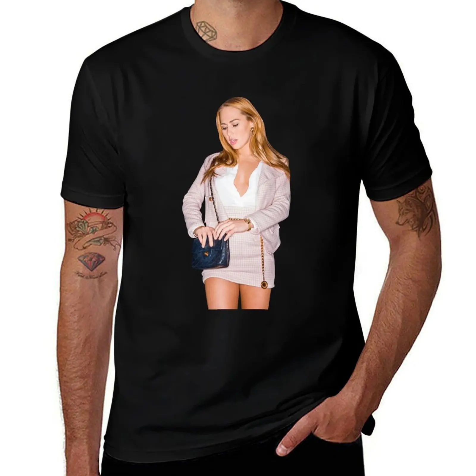 

Carter Cruise T-Shirt aesthetic clothes cheap stuff anime tshirt Men's t-shirt