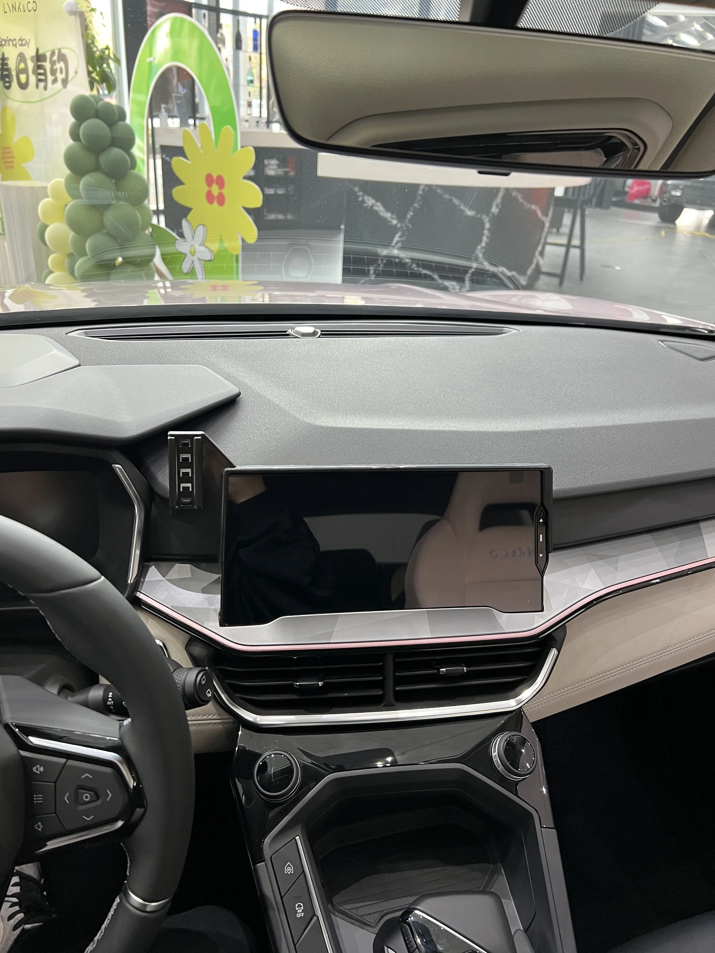 

Car Cell Phone Holder Screen Fixed Navigation Bracket For LYNK&CO 06 2020-2022 10.25 Inch For Car Auto Interior Accessories