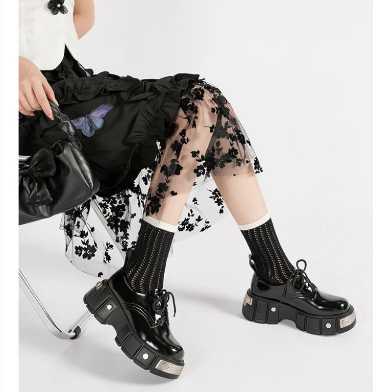 

Punk Gothic Women Platform Casual Leather Shoes Thick Soled Female Fashion Streetwear Rivet Designer Sneakers Woman