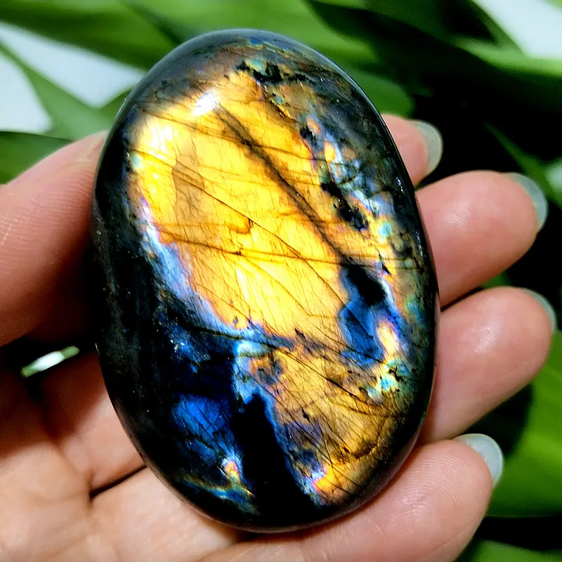 Natural Stone Finland Colorama Labrador Palm Stone Feng Shui Crystal Home Meditation Chakra Spiritual Healing Decoration