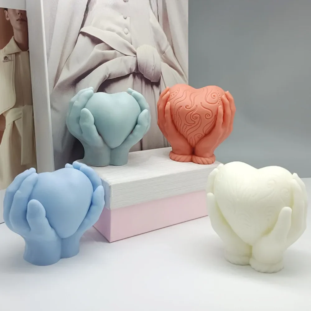 Hand Hold Love Candle Making Tool Relief Pattern Heart Soap Plaster Silicone Mould Wedding Chocolate Decor Valentine\'s Day Gift