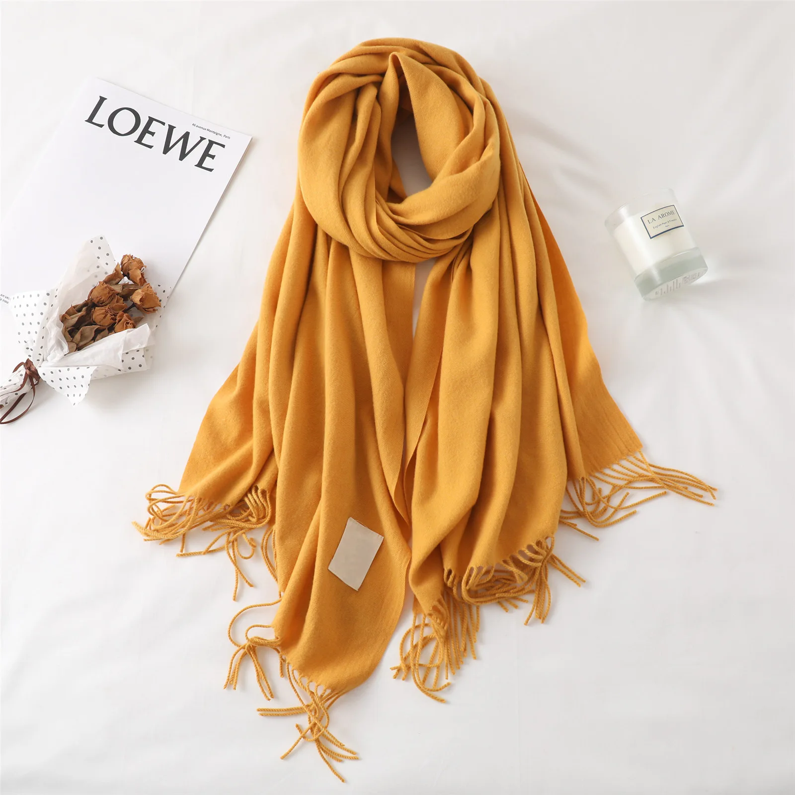 Solid Color Women Scarf Autumn Winter Vintage Tassel Scarfs Women\'s Winter Personality High Quality Warm Shawl Neck T800