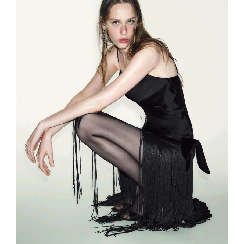 겨울 신상 여성용 롱 실크 새틴 가운 태슬 스플라이싱 슬림핏 A라인 드레스 프렌치 스타일 노슬리브