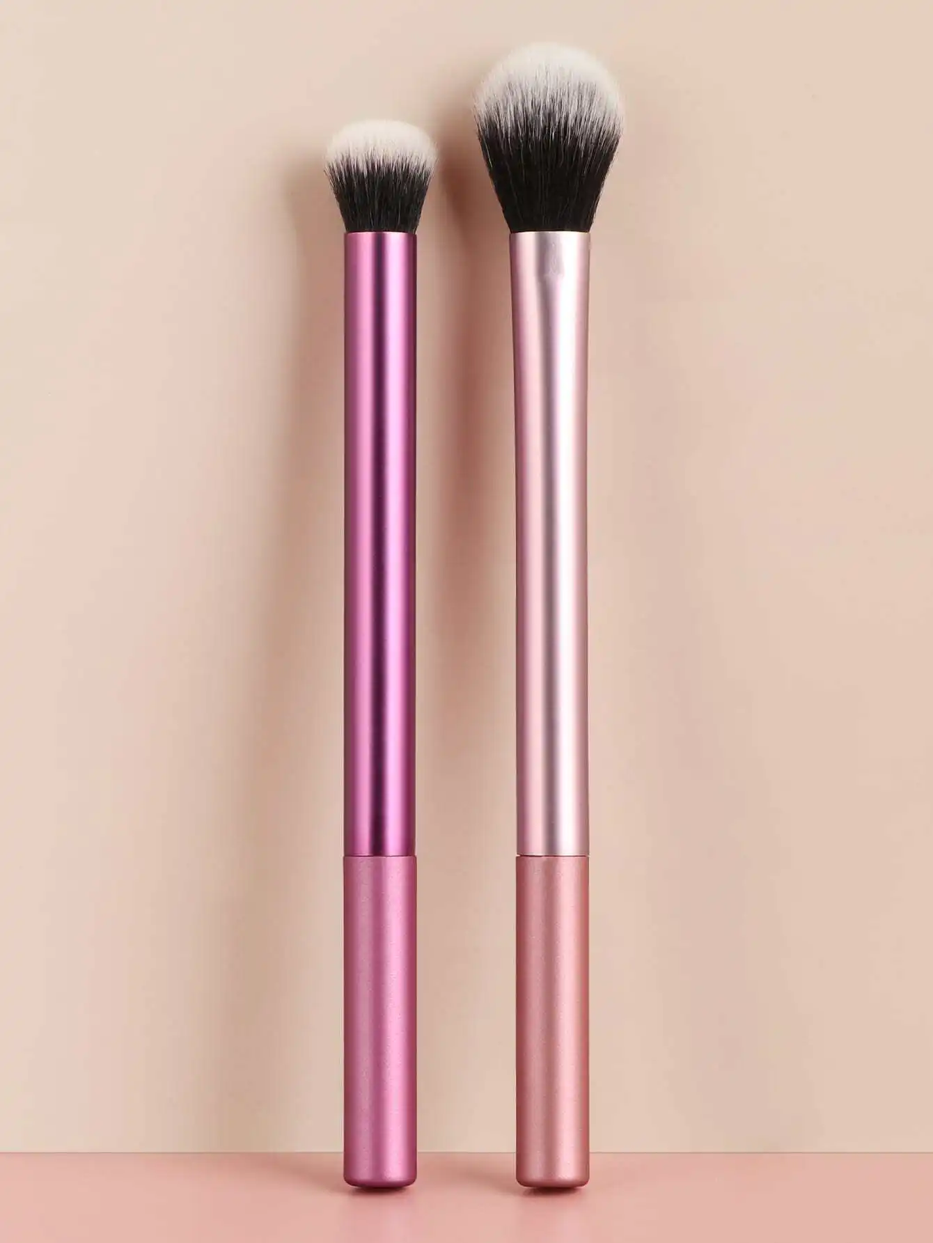 

2pcs Brown Color Concealer Makeup Brushes Set,Foundation Brush,Concealer Brush,Blush Brush,Contour Brush,Blush Brush,Bronzer Brush,Powder Brush,Foundation Brush,Blush Brush,Giveaways