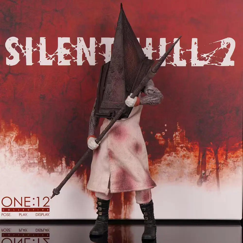 

Silent Hill, executioner, butcher, triangular head, real cloth clothes, ornaments, movable dolls, model box figures.