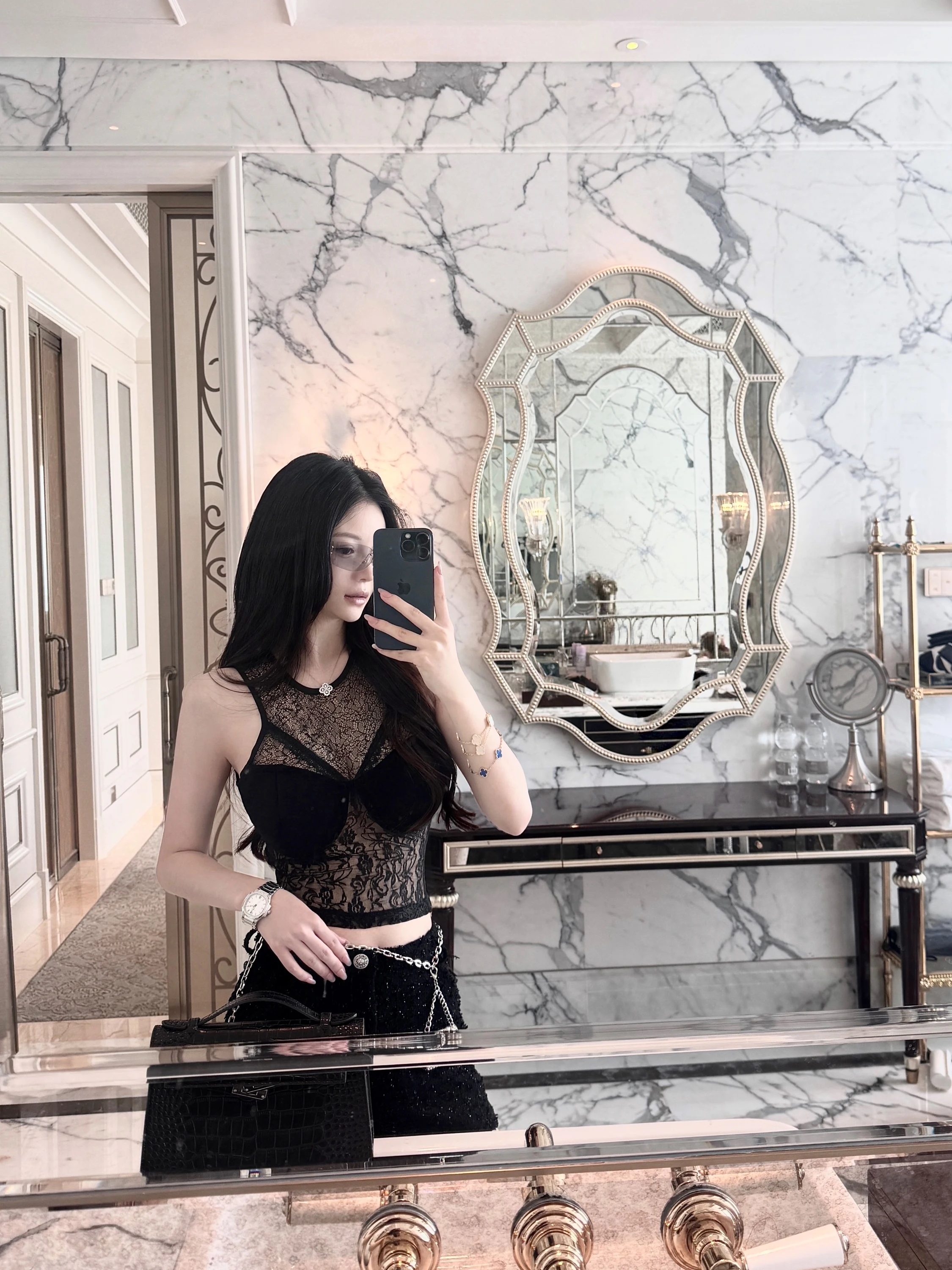 

Qiauuu Bla Lace Design Sense Elely Designed Women's Csole Underwear Top Tight Fit Versatile Inner Wear ort Length