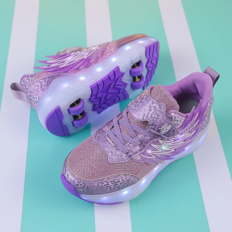 أحذية جري مضيئة جديدة للفتيات أحذية دوارة بأربع عجلات أحذية خفيفة LED قابلة للتنفس للطلاب وأحذية رياضية للأطفال