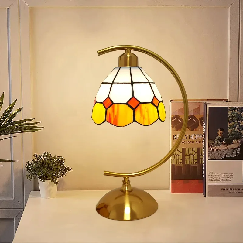 Vintage Brass Butterfly Table Lamp Colored Glass Shade Retro Bedside Light French Medieval Style Decorative Nightstand Lamp