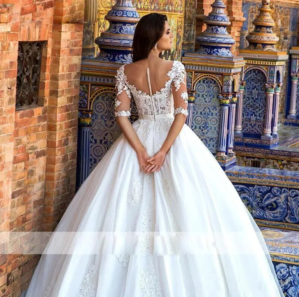 luxury A-Line wedding dress arabic dubai Half Sleeves Tulle Appliques Ball Gown Customed Bridal Gowns vestidos de novia 2024