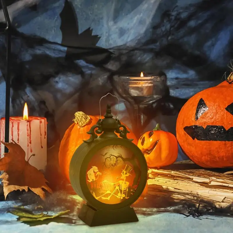 Le lanterne Vintage di Halloween le luci antiche trasformano il giardino in un paese delle meraviglie spettrale perfetto per le feste all'aperto viaggi in campeggio