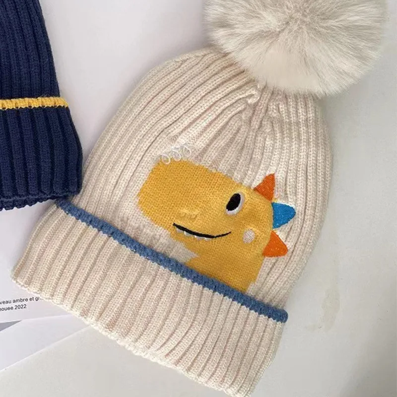 Cappello da bambino personalizzato con dinosauro carino, cappello di lana, cappello caldo per bambini, cappello lavorato a maglia per ragazzi e ragazze, cappello da bambino