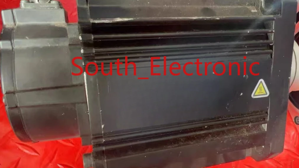 

R88M-K2K020T-S2 servo motor , In good working condition, free shipping a