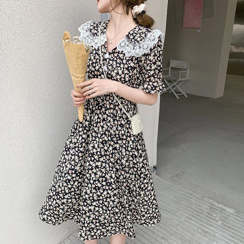 

Romantic Franch Style Pater Pan Collar Lace Trim Floral Vintage Dress Summer Empire Elastic Waist Loose V-neck Holiday Dresses