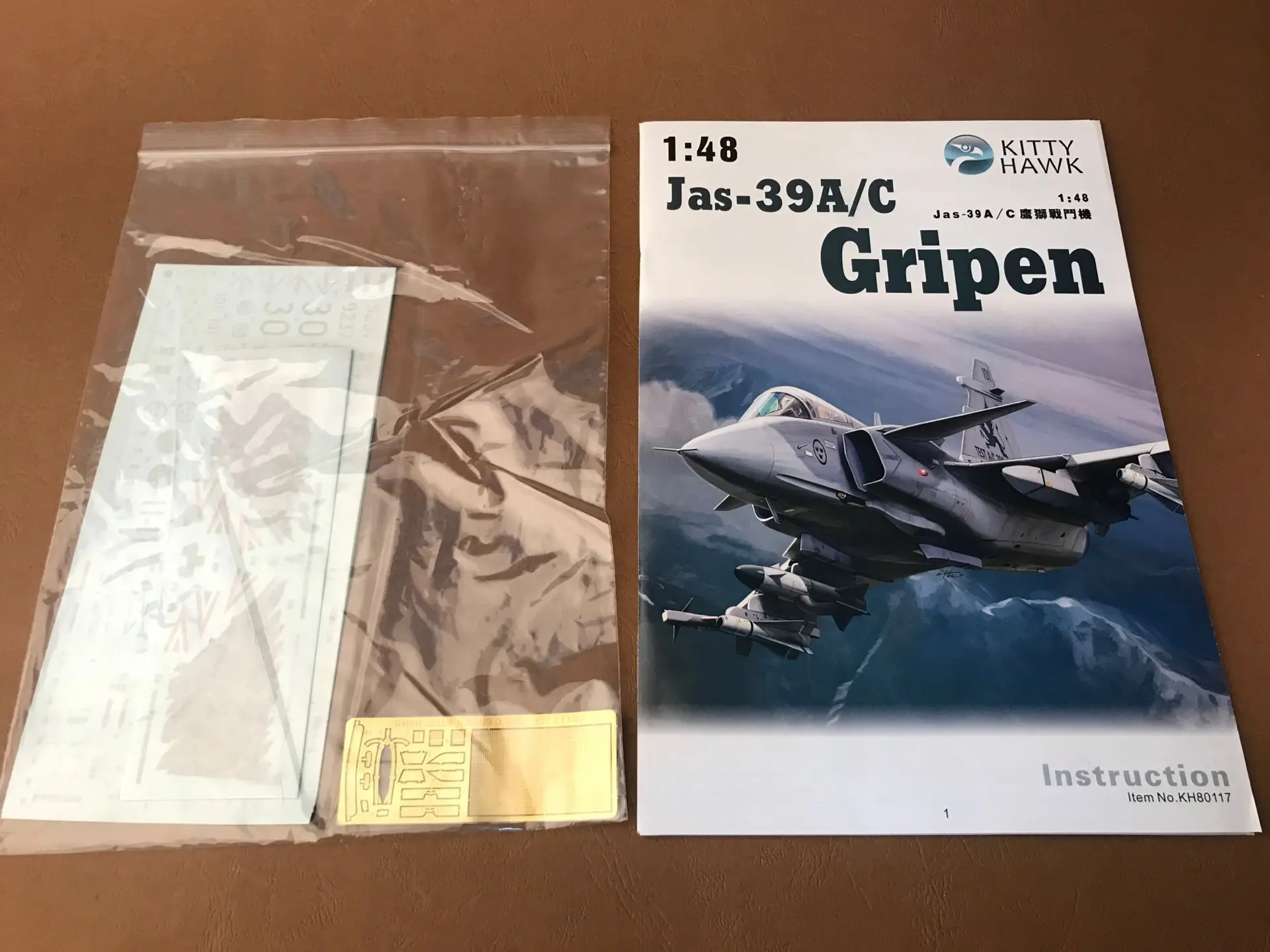 Kitty Hawk KH80117 1/48 Saab JAS 39A/C Gripen Model Kit