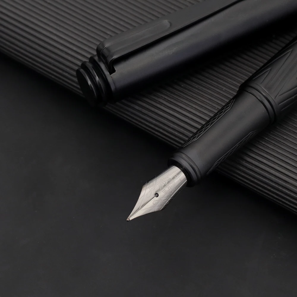 1 Stück hochwertiger Black Warrior Füllfederhalter, 0,5 mm Titan-Stiftspitze, Büro- und Schulbedarf, glatt schreibender Tintenstift, Schreibwaren – Detail 4