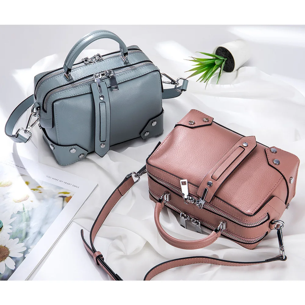 2023 New Bag Female Leather Female Bag Cowhide Hand Bill of Lading Shoulder Crossbody Bag Fashion Everything Small Square Bag