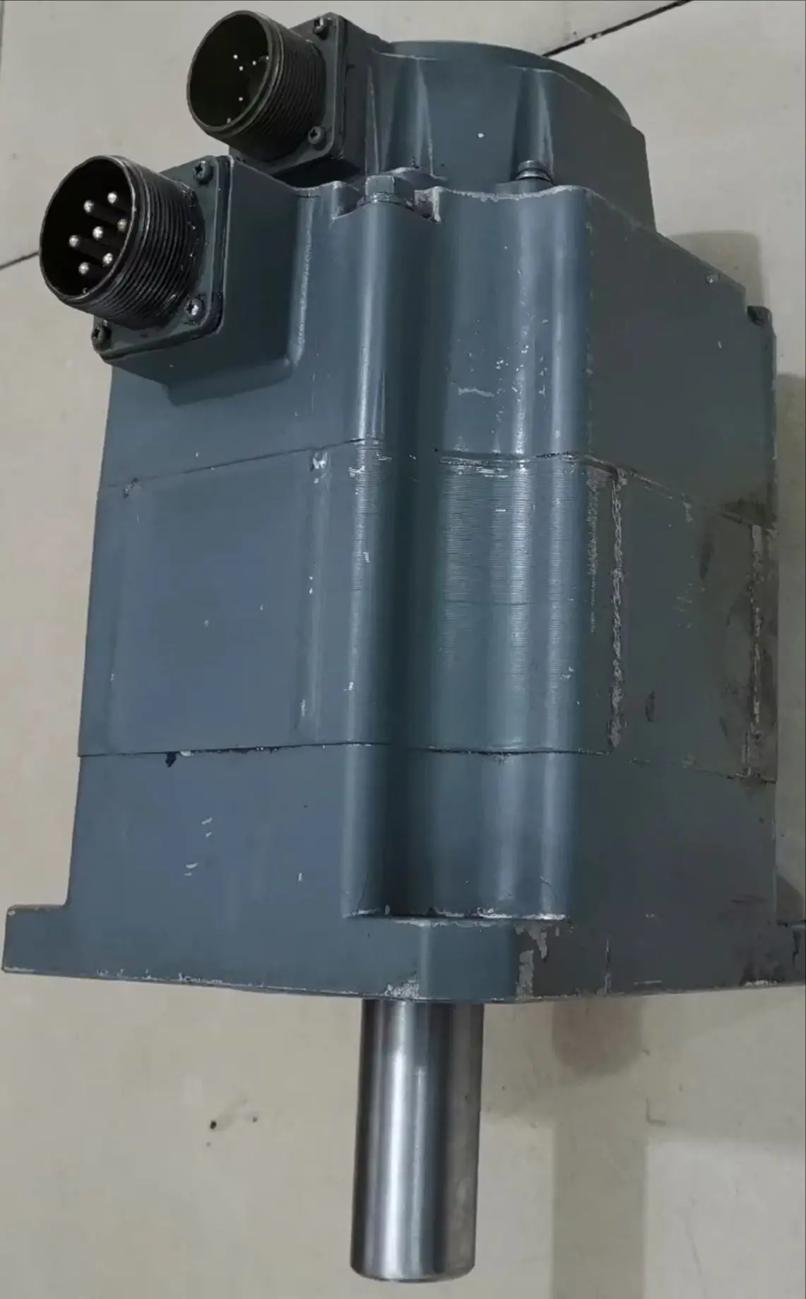 Servo motor usado HA100NC-S, HA100NC S, envio rápido