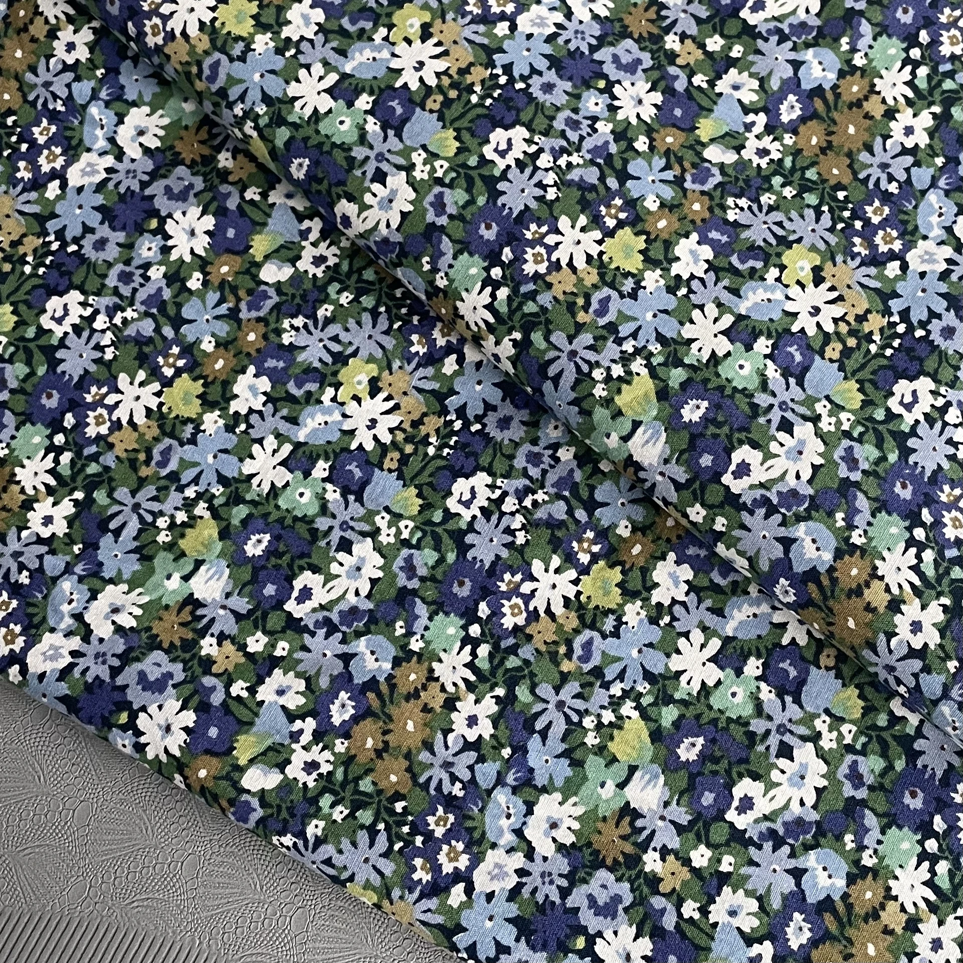 Blue Pastoral Daisy 100%Cotton Poplin 40S Liberty Fabric For Kids Baby Sewing Cloth Dresses Skirt DIY Handmade